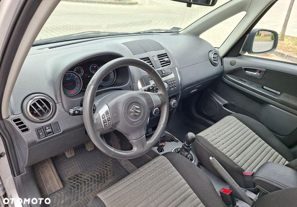 Suzuki SX4 - 20