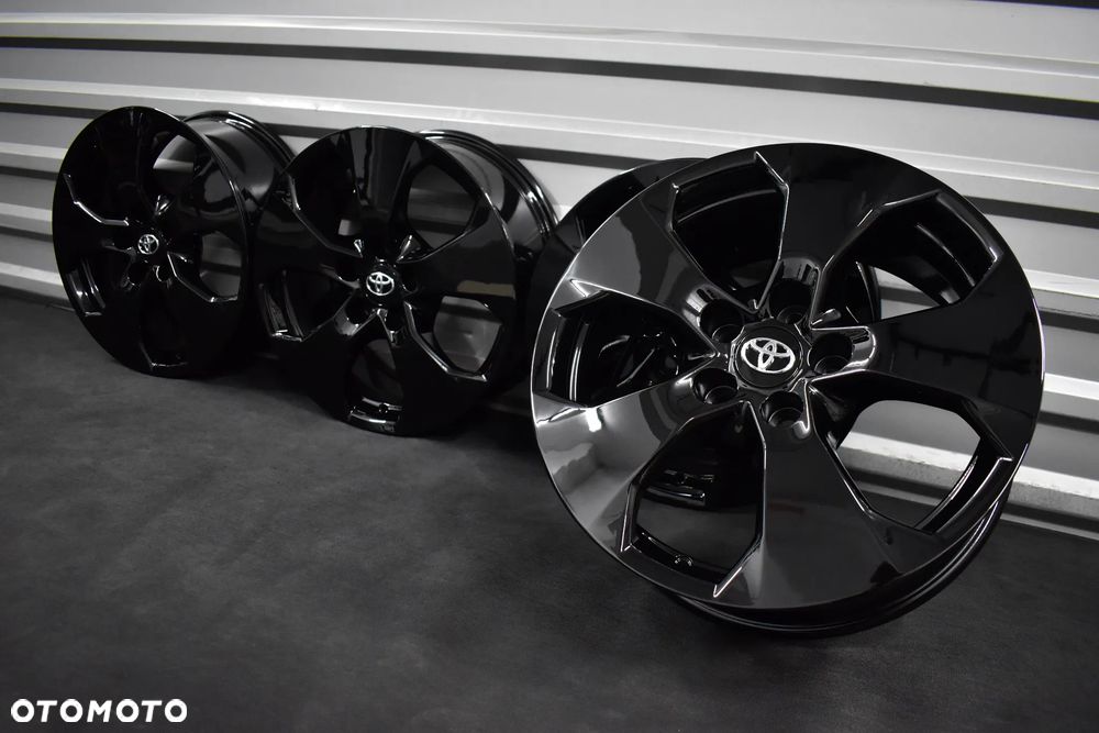 Felgi 5x114,3 R17 TOYOTA Avensis CR-V CH-R Verso Rav-4 Camry Auris - 3