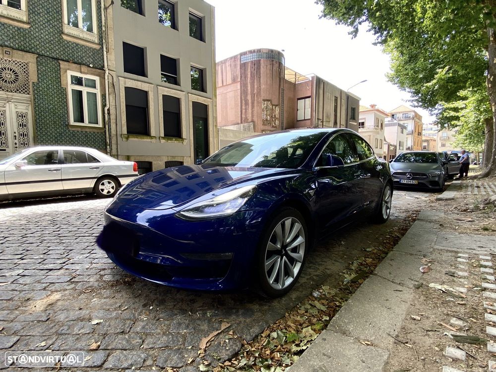 Tesla Model 3 Long-Range Dual Motor AWD - 1