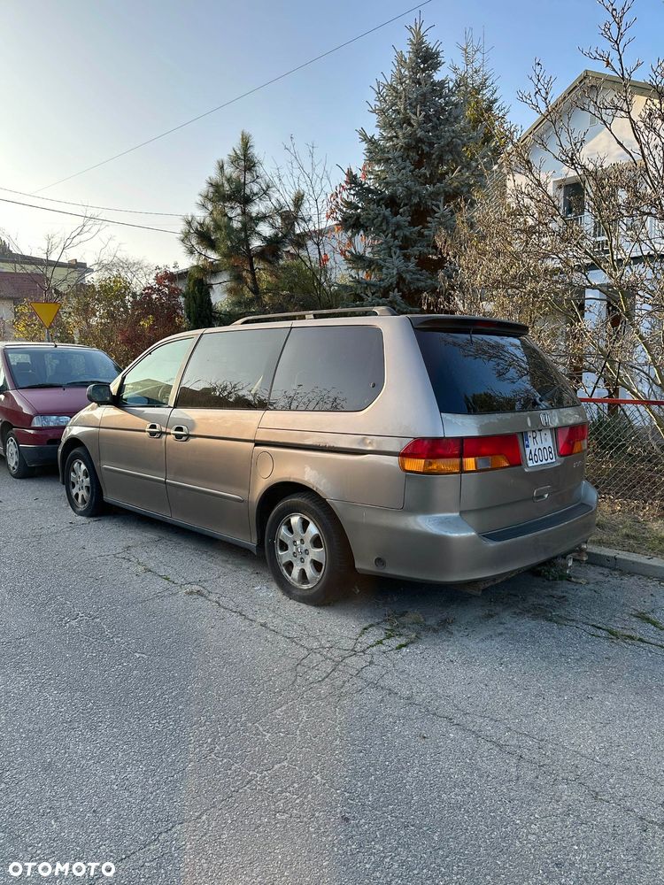 Honda Odyssey 3.5 EX - 9