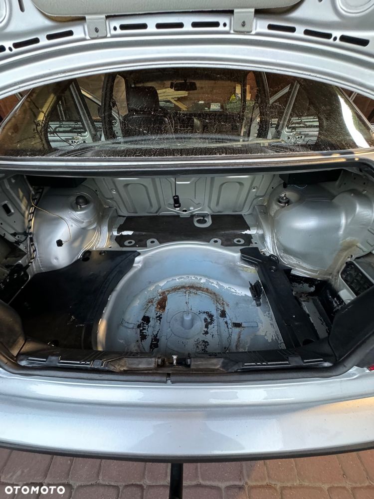 BMW Seria 3 - 38