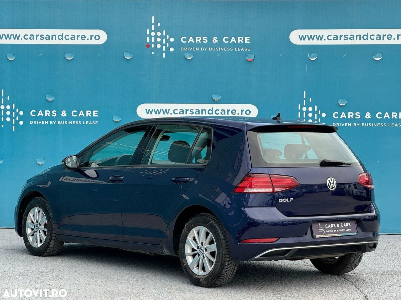 Volkswagen Golf - 4