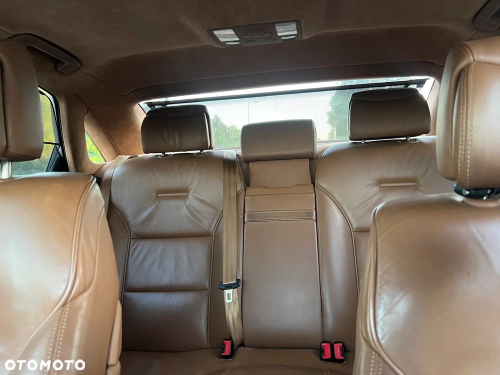 Audi A8 6.0 W12 Quattro - 23
