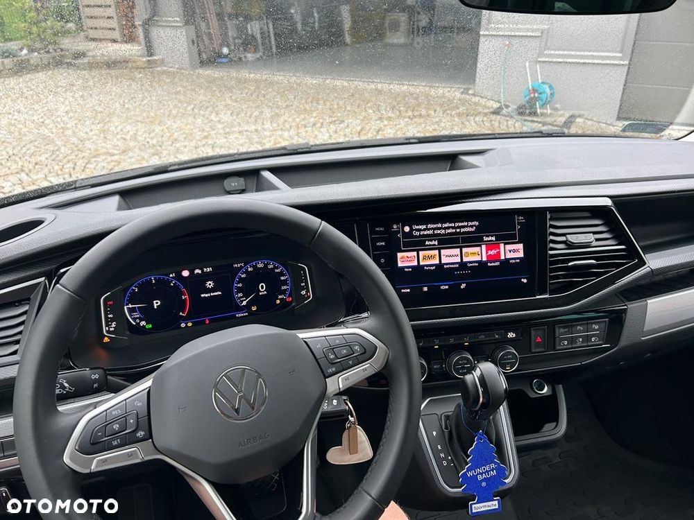 Volkswagen Multivan - 4