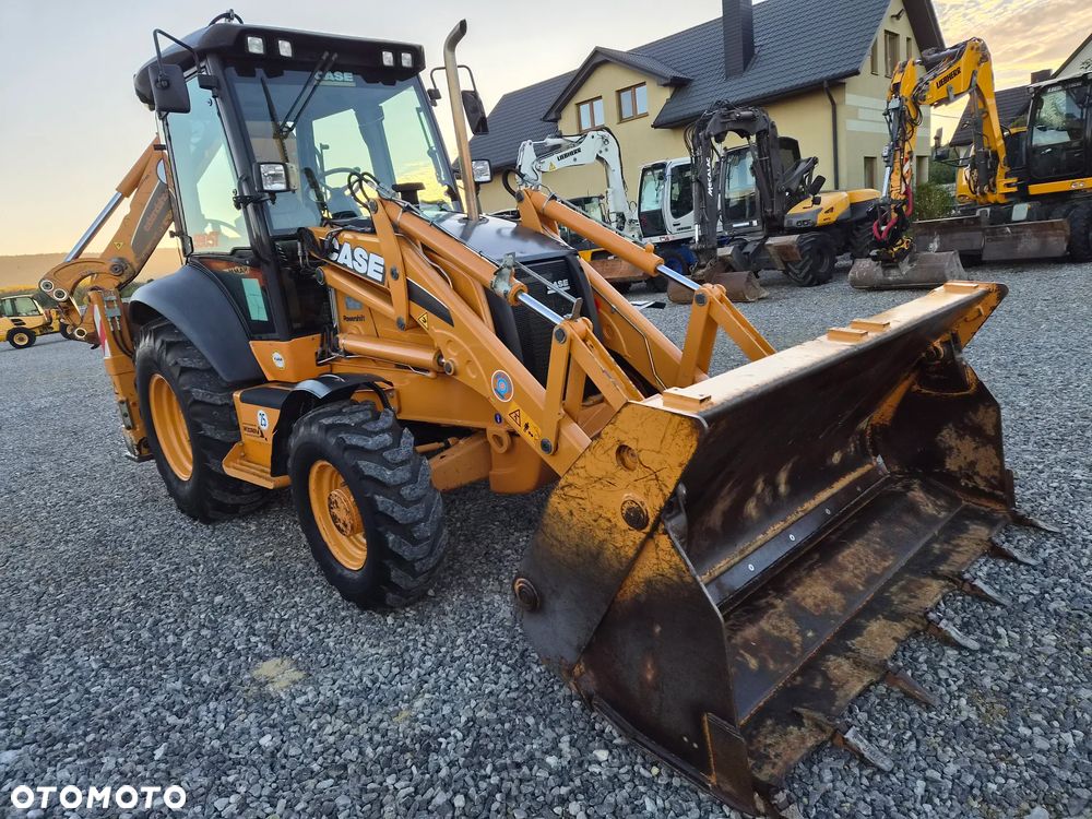 Case 590ST - 4