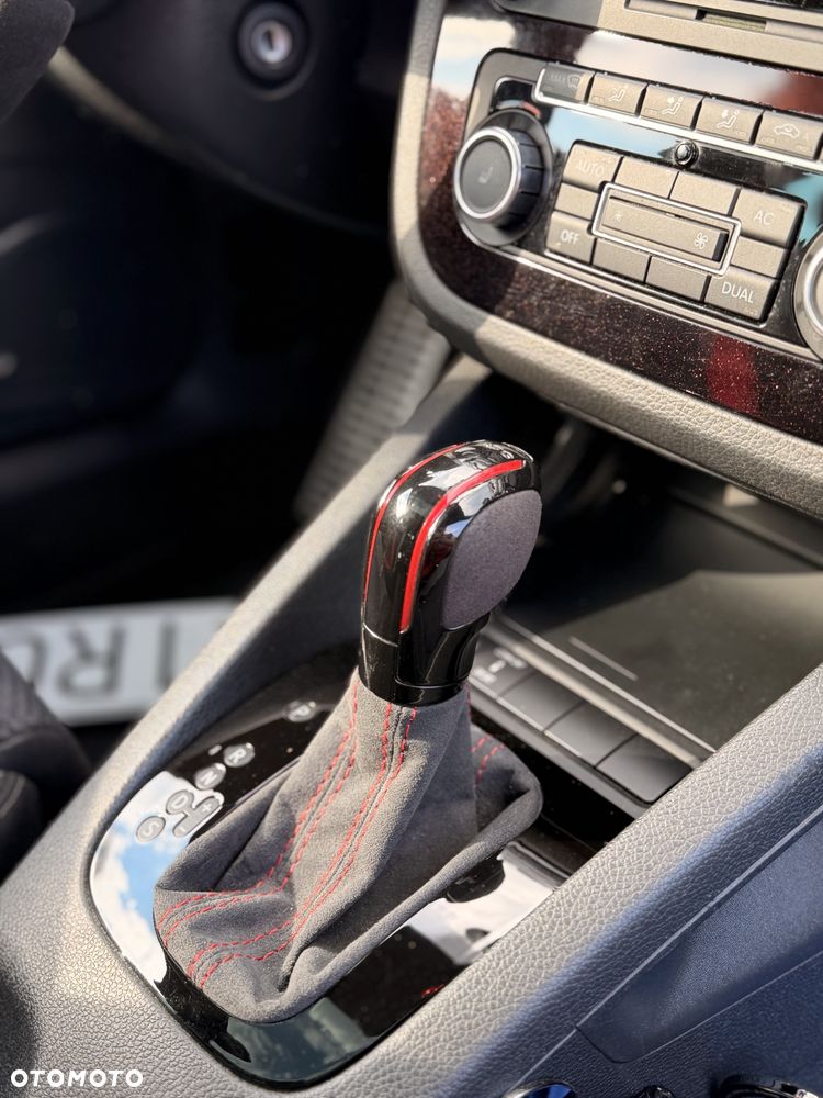 Volkswagen Scirocco - 8