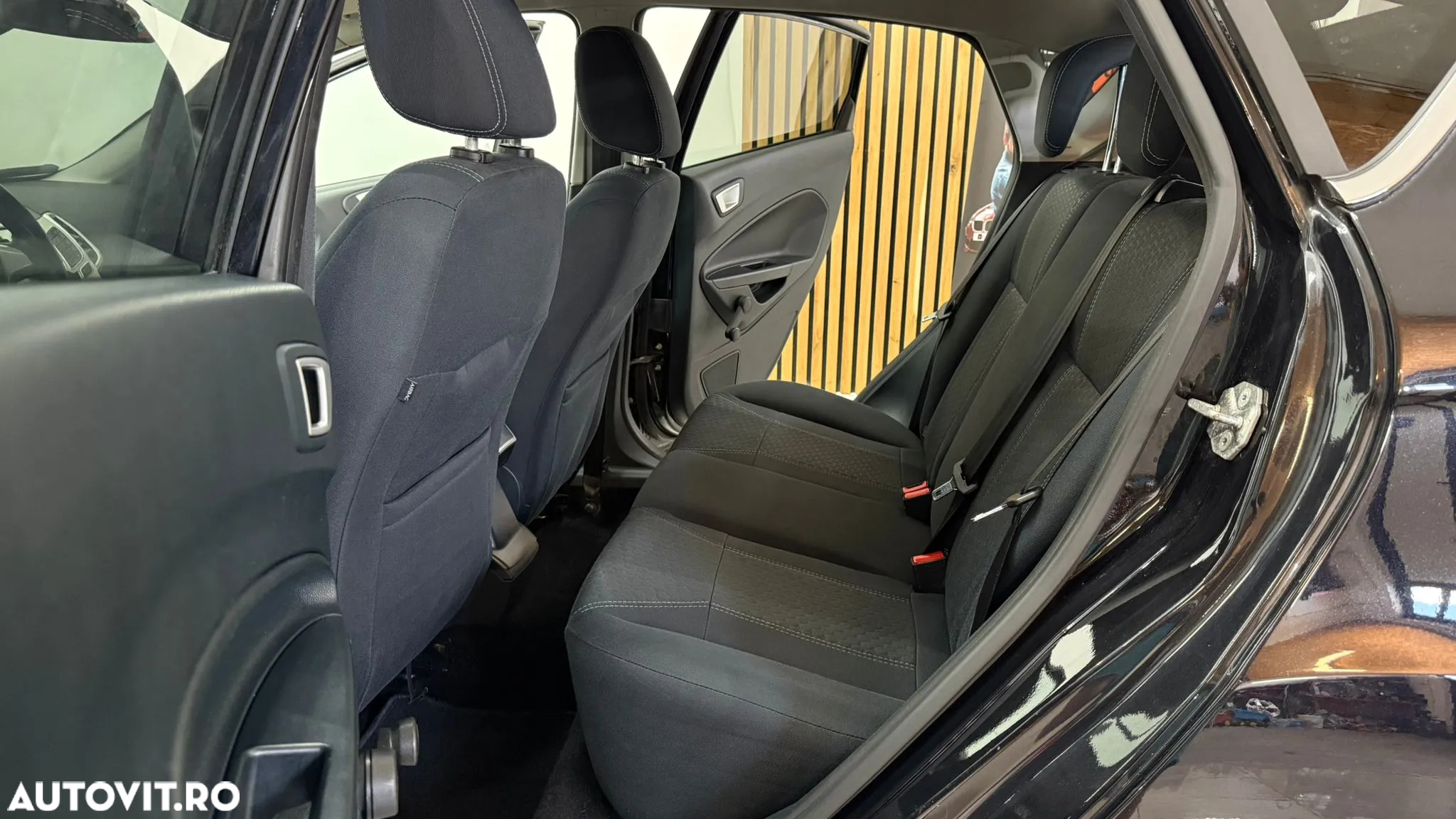 Ford Fiesta 1.6 TDCi Titanium - 17