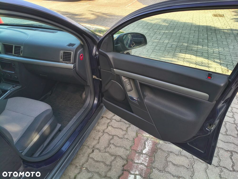 Opel Vectra 1.9 CDTI Essentia - 8