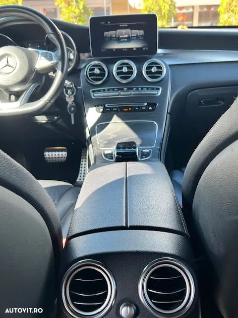 Mercedes-Benz GLC 220 d 4Matic 9G-TRONIC AMG Line - 17