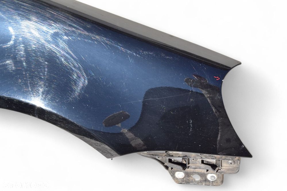 Błotnik Prawy Przód VOLKSWAGEN GOLF V - 9