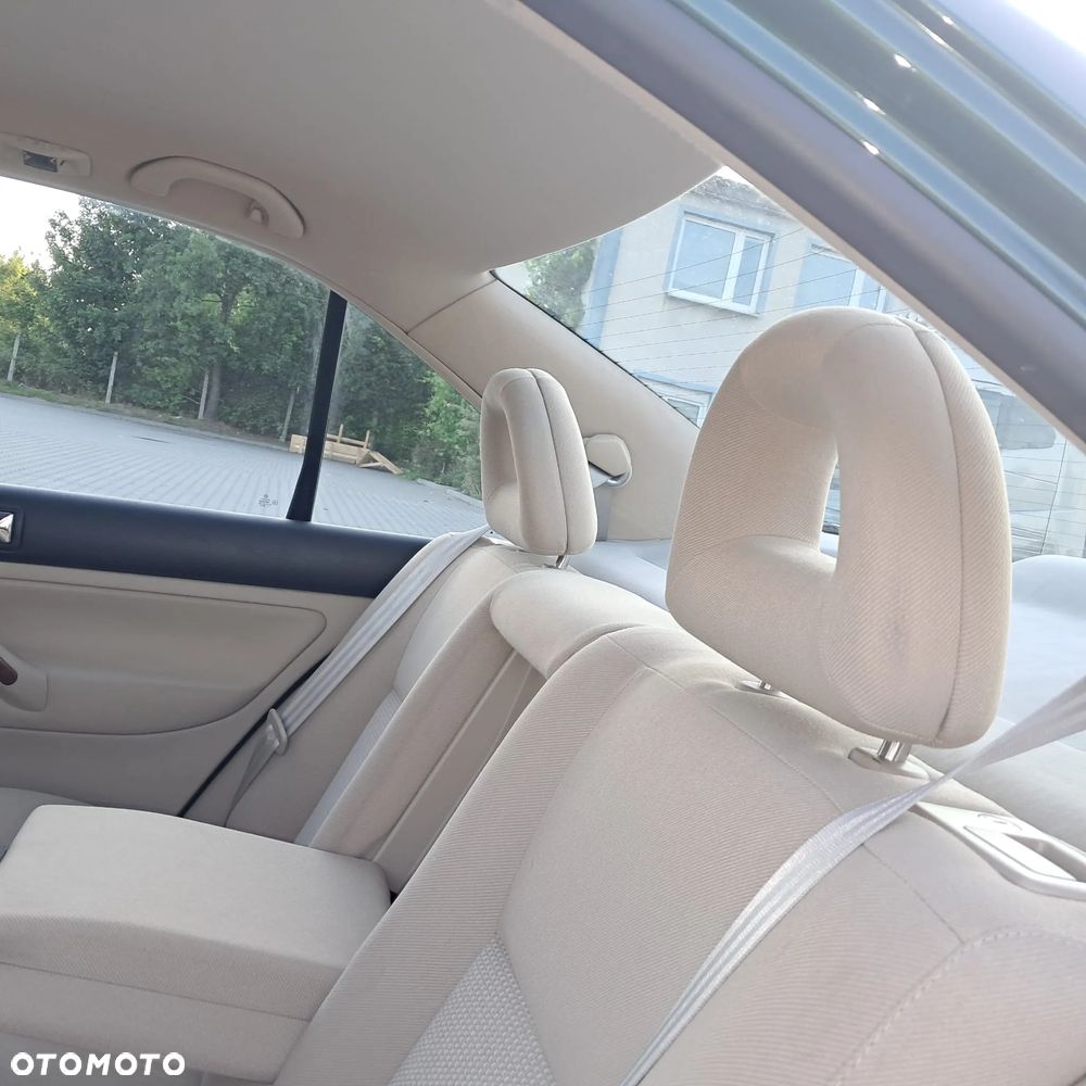 Volkswagen Bora - 12