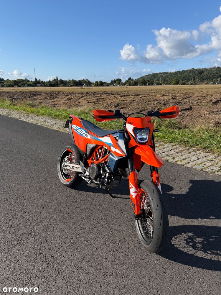 KTM SMC 690