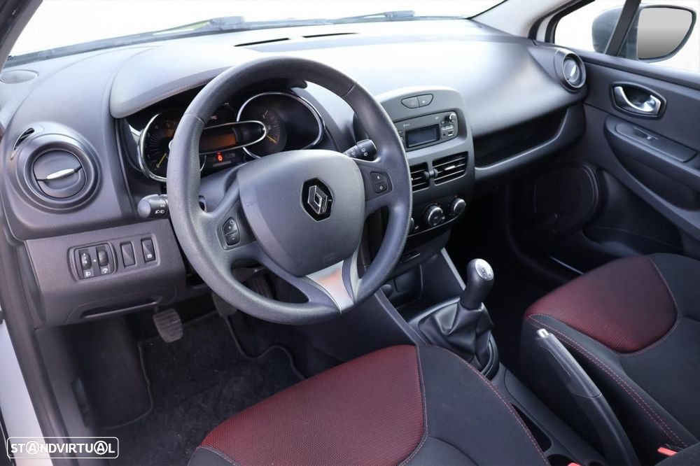 Renault Clio - 2