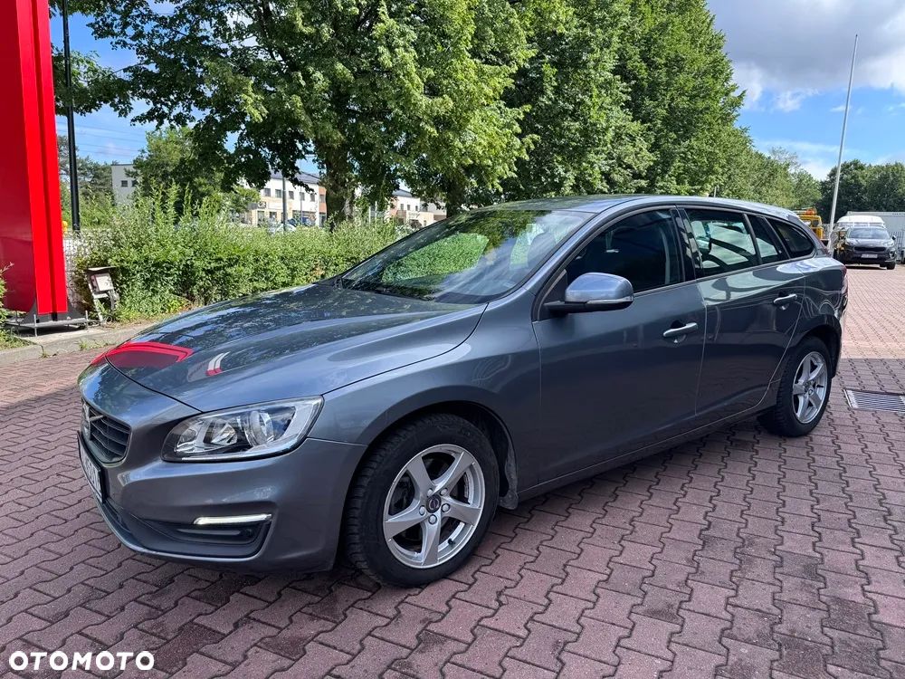 Volvo V60 D2 - 3