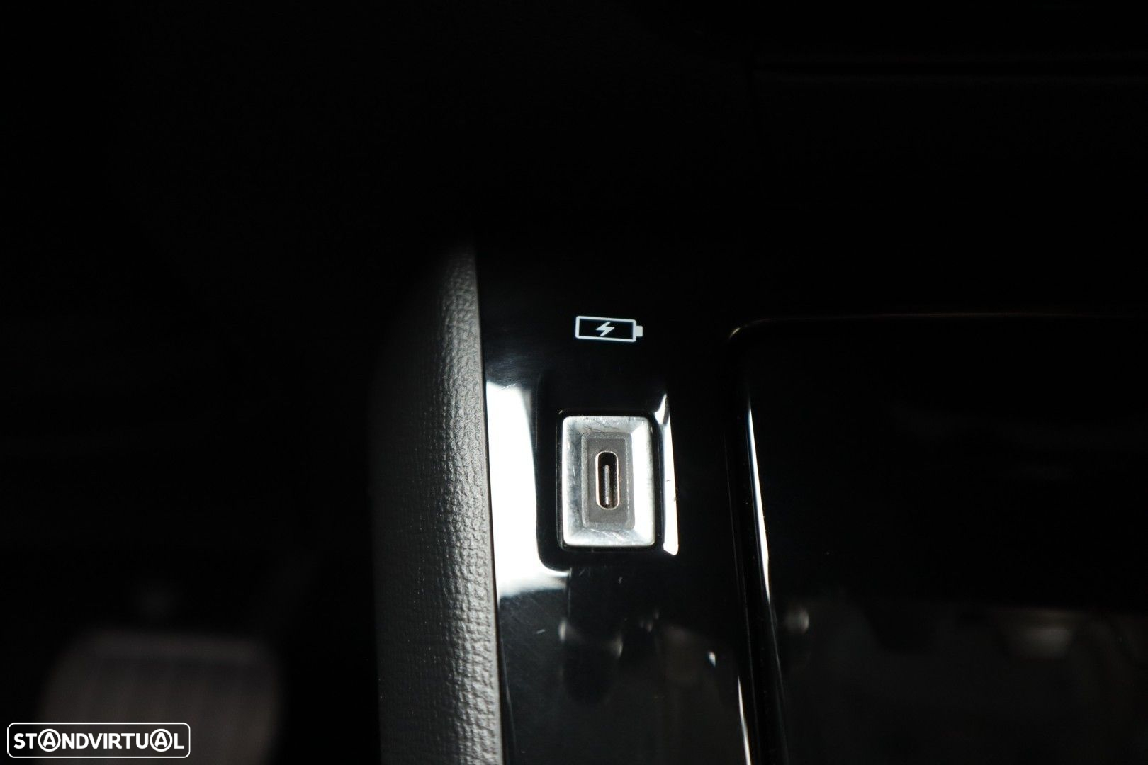 Peugeot e-208 50 kWh Allure Pack - 45