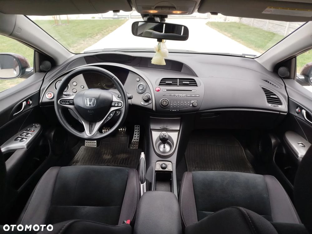 Honda Civic 1.8i-VTEC Executive - 8