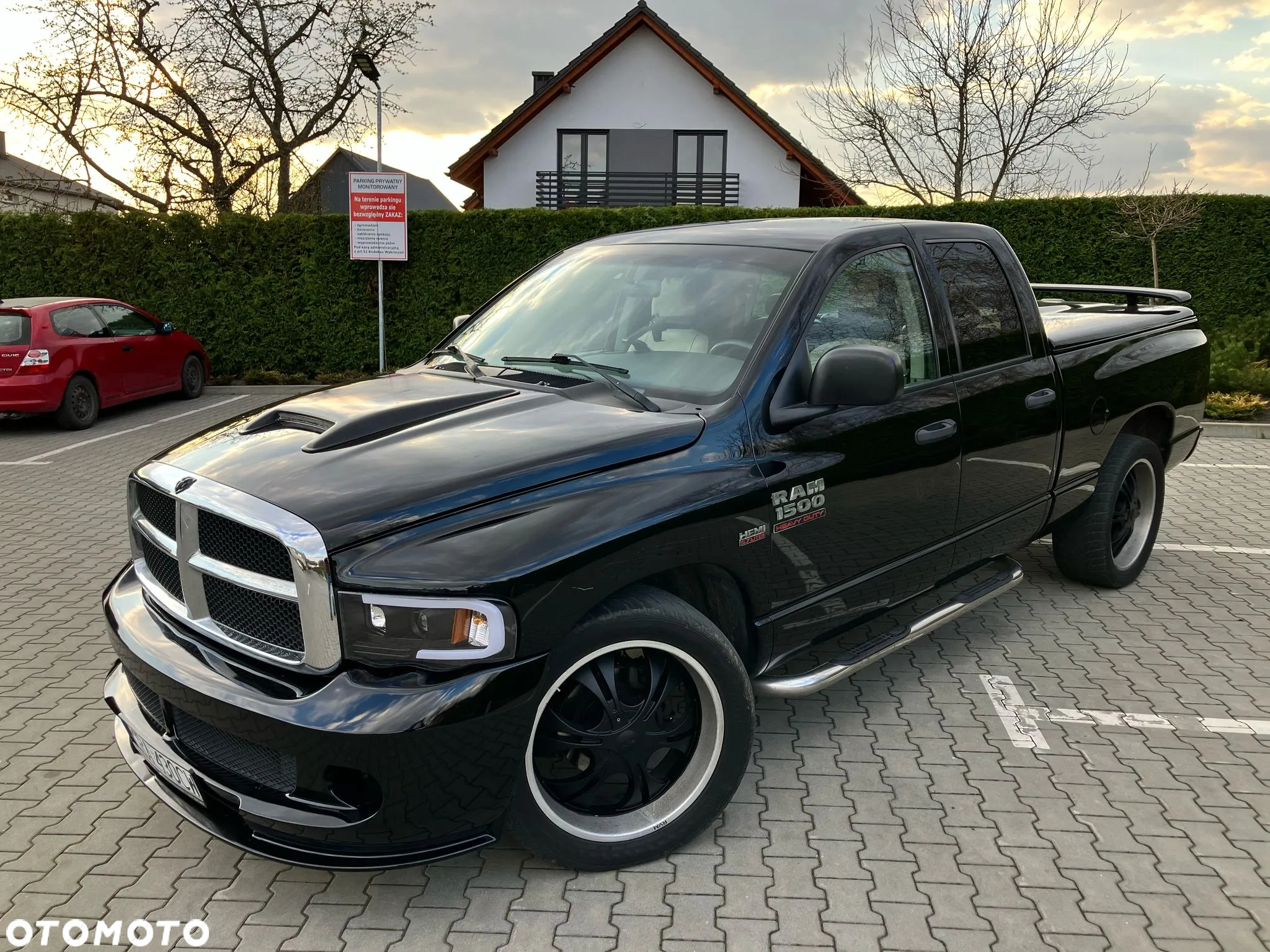 Dodge RAM - 3