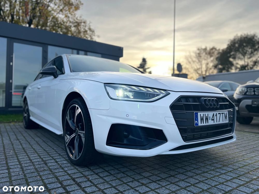 Audi A4 - 1