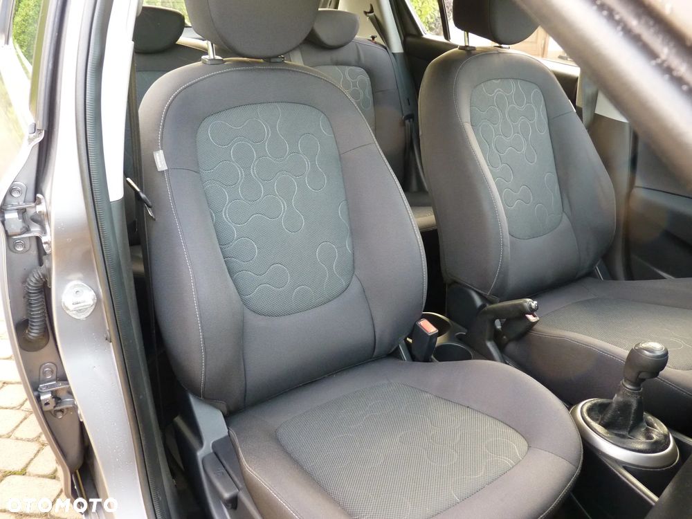 Hyundai i20 1.1 CRDi BlueDrive Comfort - 12