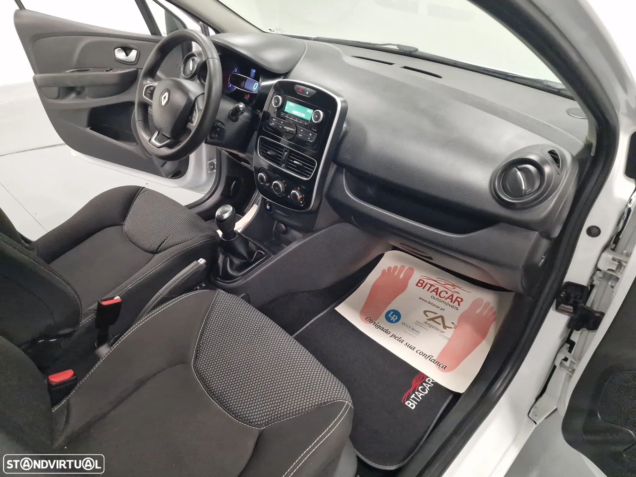 Renault CLIO SOCIETE 1.5 DCI ZEN IVA DEDUTIVEL - 45