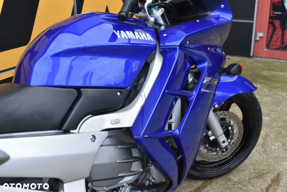 Yamaha FJR - 30