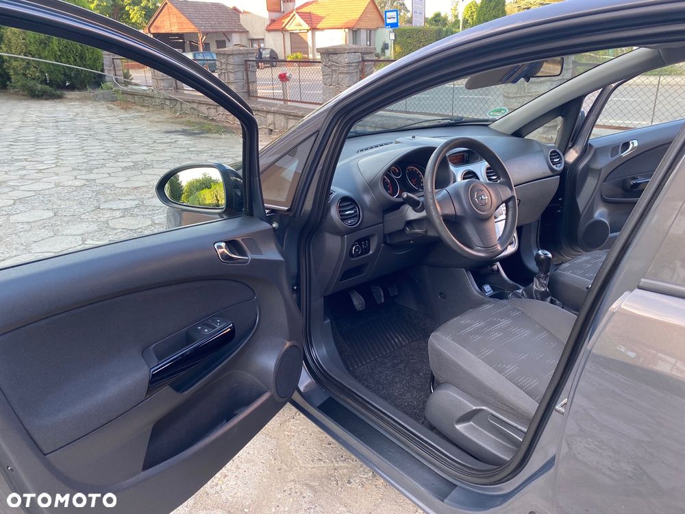 Opel Corsa - 19