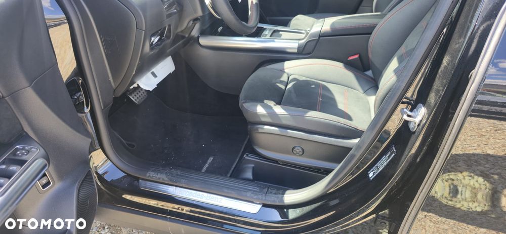 Mercedes-Benz GLA 200 d 8G-DCT Style - 24