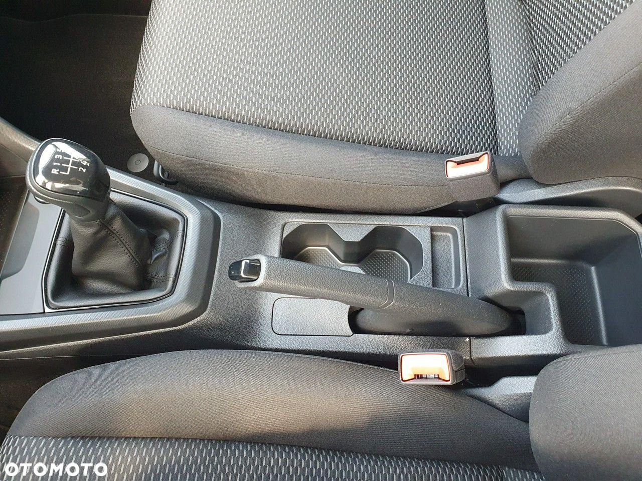 Volkswagen T-Cross 1.0 TSI Life Plus - 21
