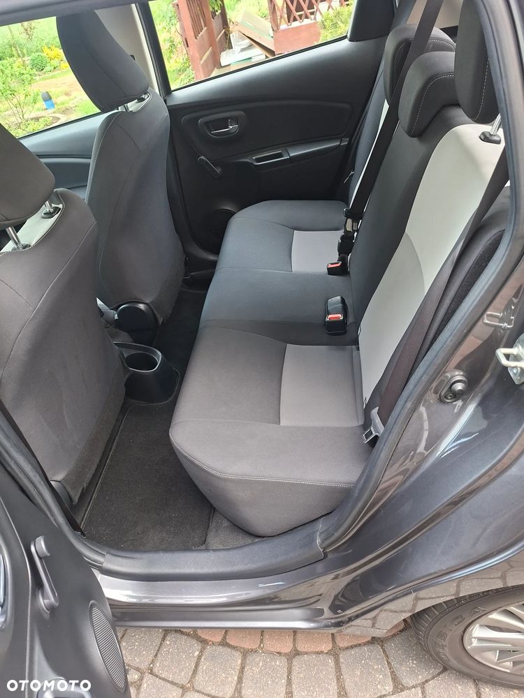 Toyota Yaris 1.5 Premium - 18