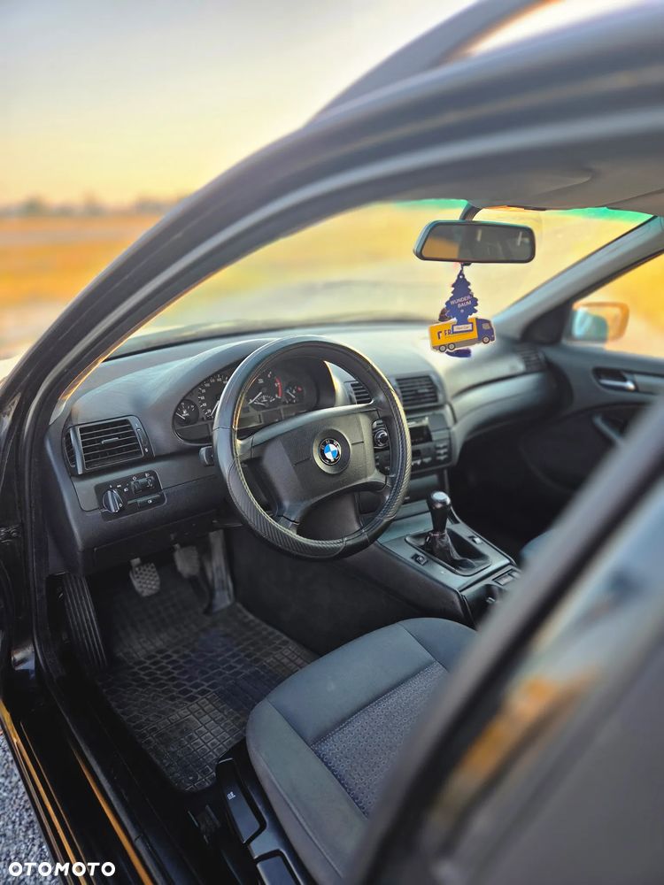 BMW Seria 3 320d - 5