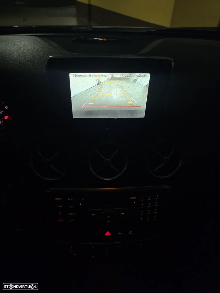 Mercedes-Benz A 180 CDI (BlueEFFICIENCY) - 10