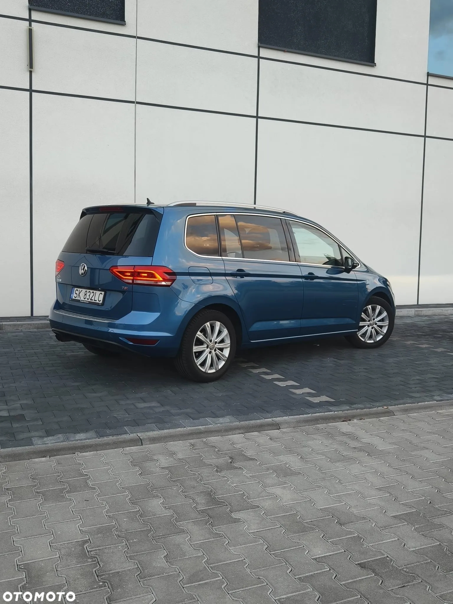 Volkswagen Touran 1.4 TSI BMT Highline DSG - 13