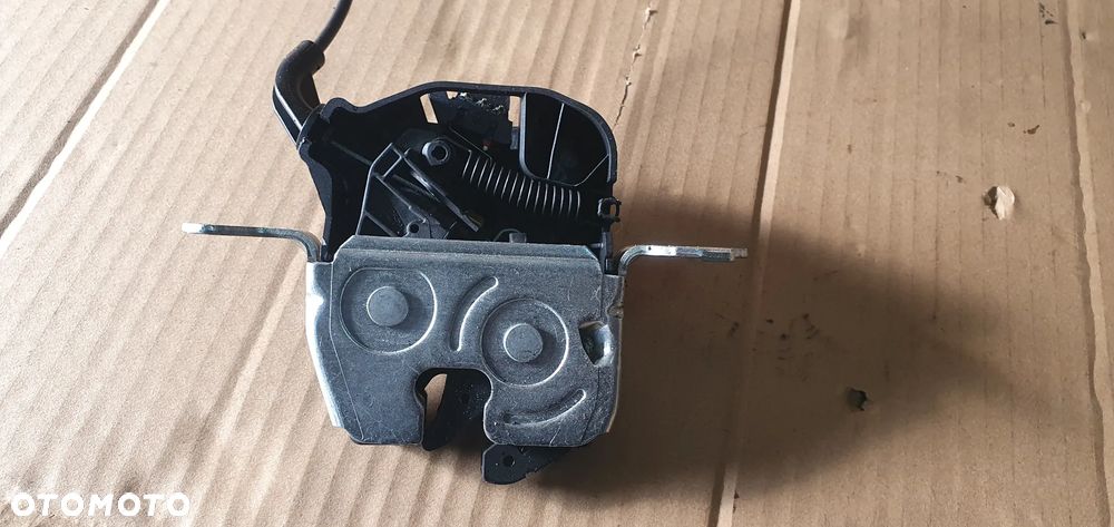 Zamek kanapy lewy tył tylny klamka Mercedes W-Klasa W213 A2059204900 - 5