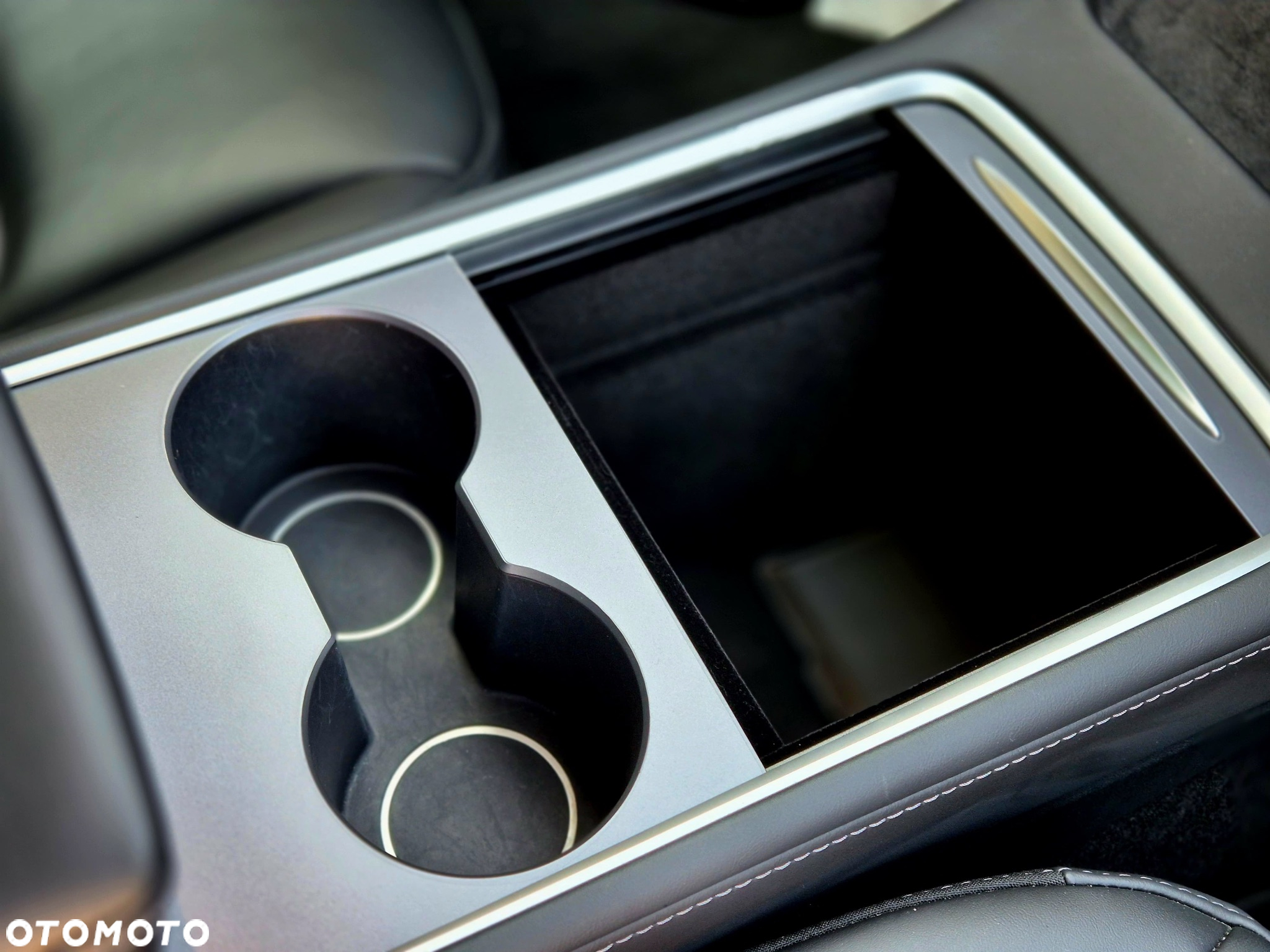 Tesla Model 3 - 17