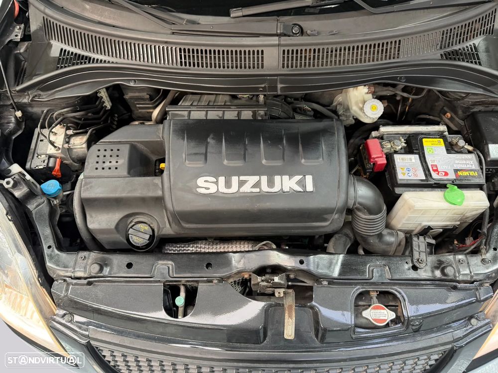 Suzuki Swift 1.6 Sport - 36