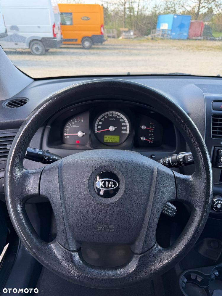 Kia Sportage 2.0 LX - 25