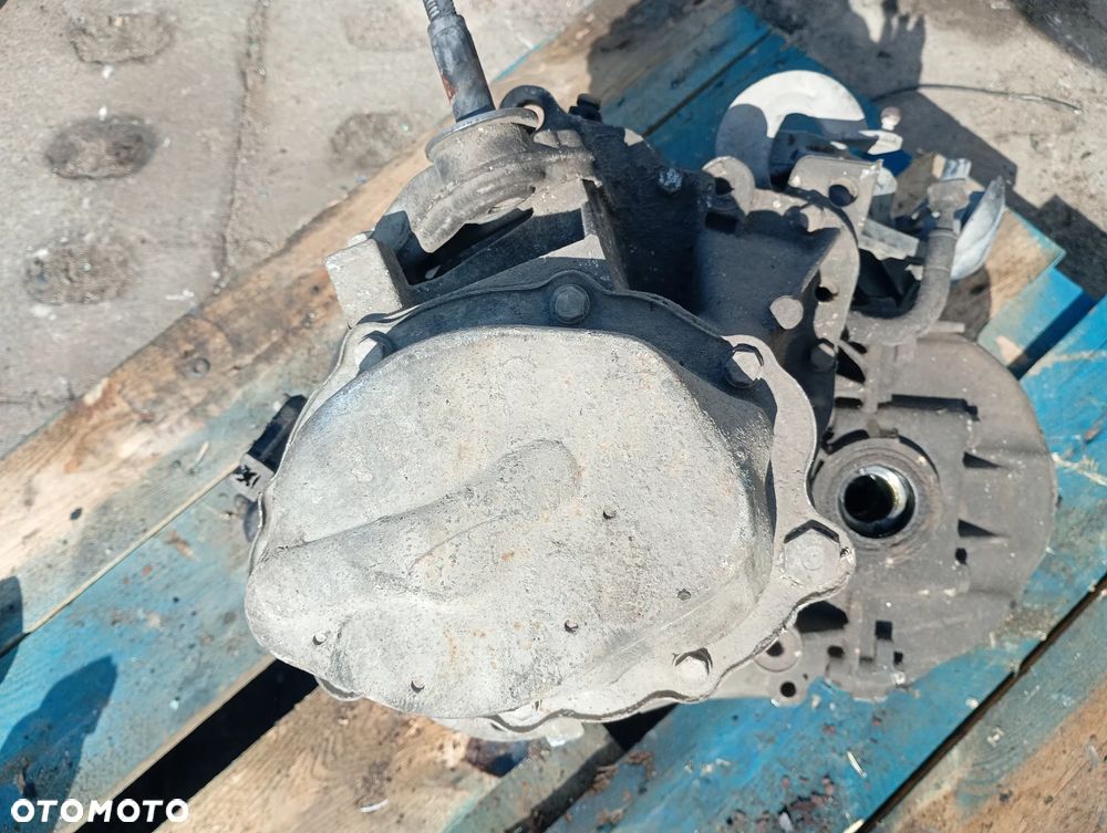 PEUGEOT PARTNER CITROEN BERLINGO 08-18 1,6HDI skrzynia biegów 20DP47 - 2