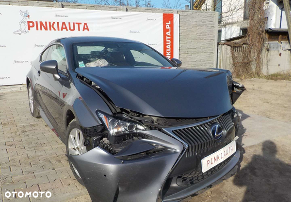 Lexus RC 300h Prestige