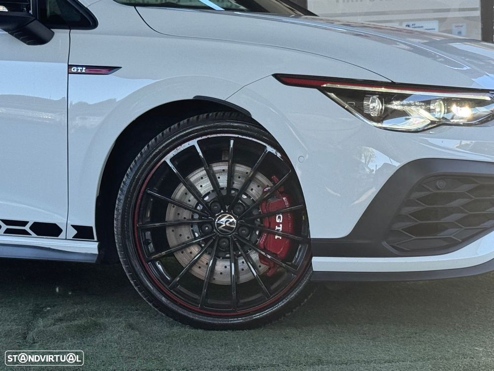 VW Golf 2.0 TSI GTI Clubsport 45 Years DSG - 17