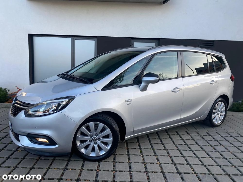 Opel Zafira 2.0 D Start/Stop Active - 2