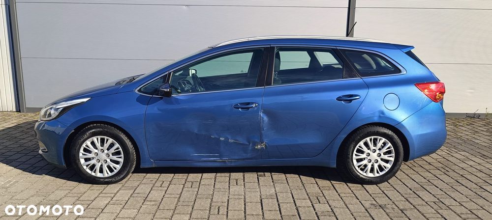 Kia Ceed - 7