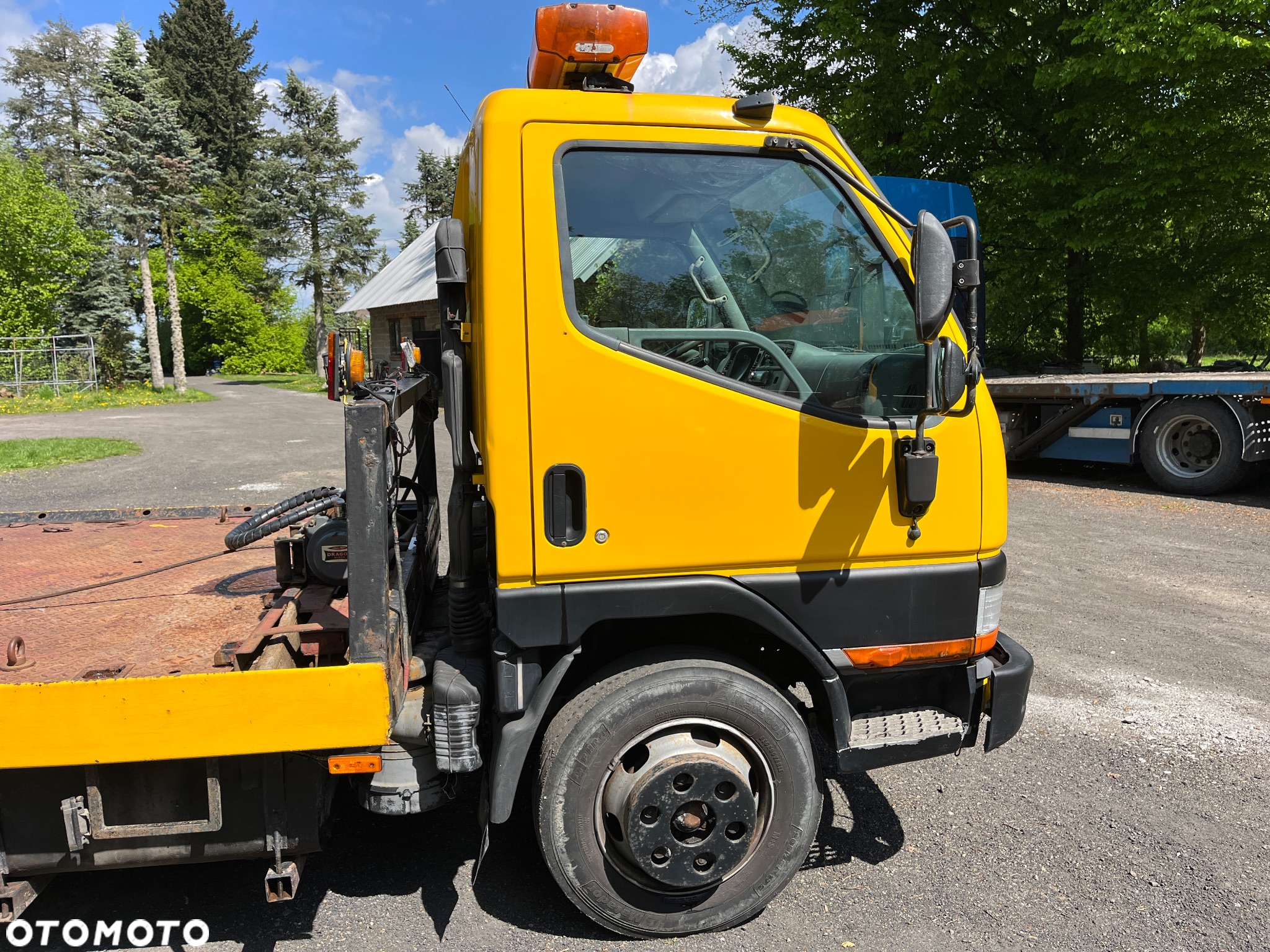 Mitsubishi Canter - 8