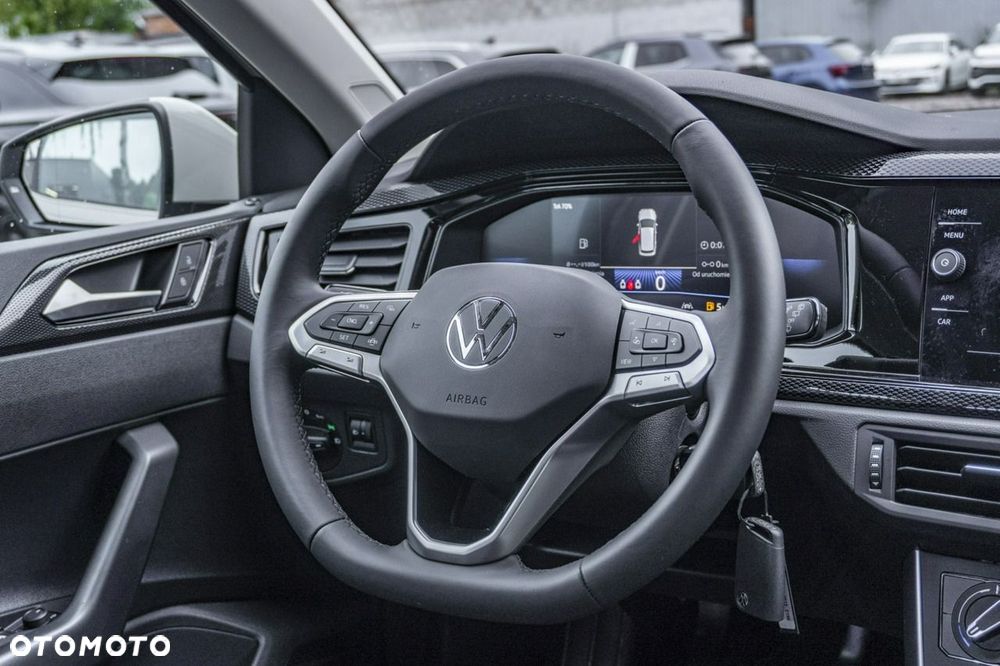 Volkswagen Polo - 25