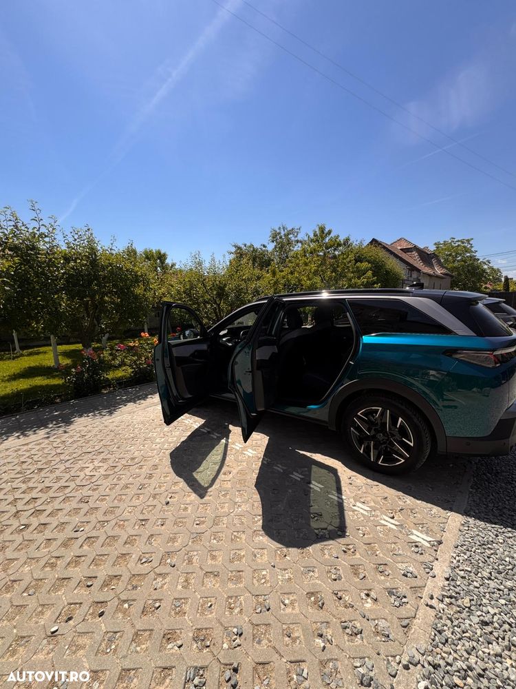 Peugeot 5008 1.2L 136 CP e-DCS6 MHEV GT - 5
