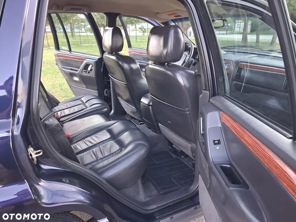 Jeep Grand Cherokee 4.7 Limited - 29