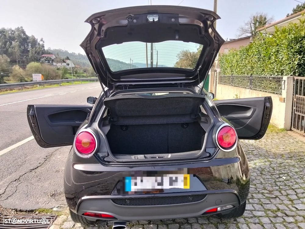 Alfa Romeo MiTo 1.4 T MultiAir Distinctive - 4