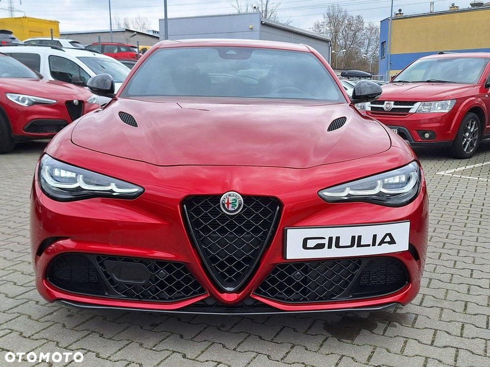 Alfa Romeo Giulia - 9