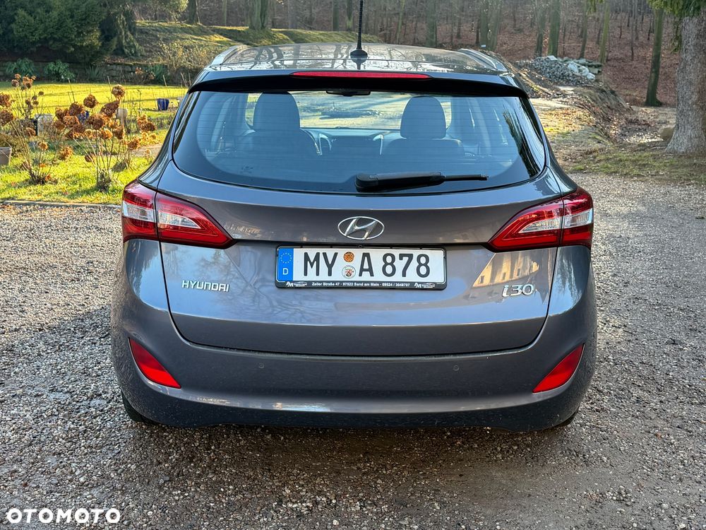 Hyundai i30 1.6 CRDI DCT Premium - 9