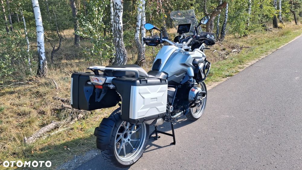 BMW R - 26