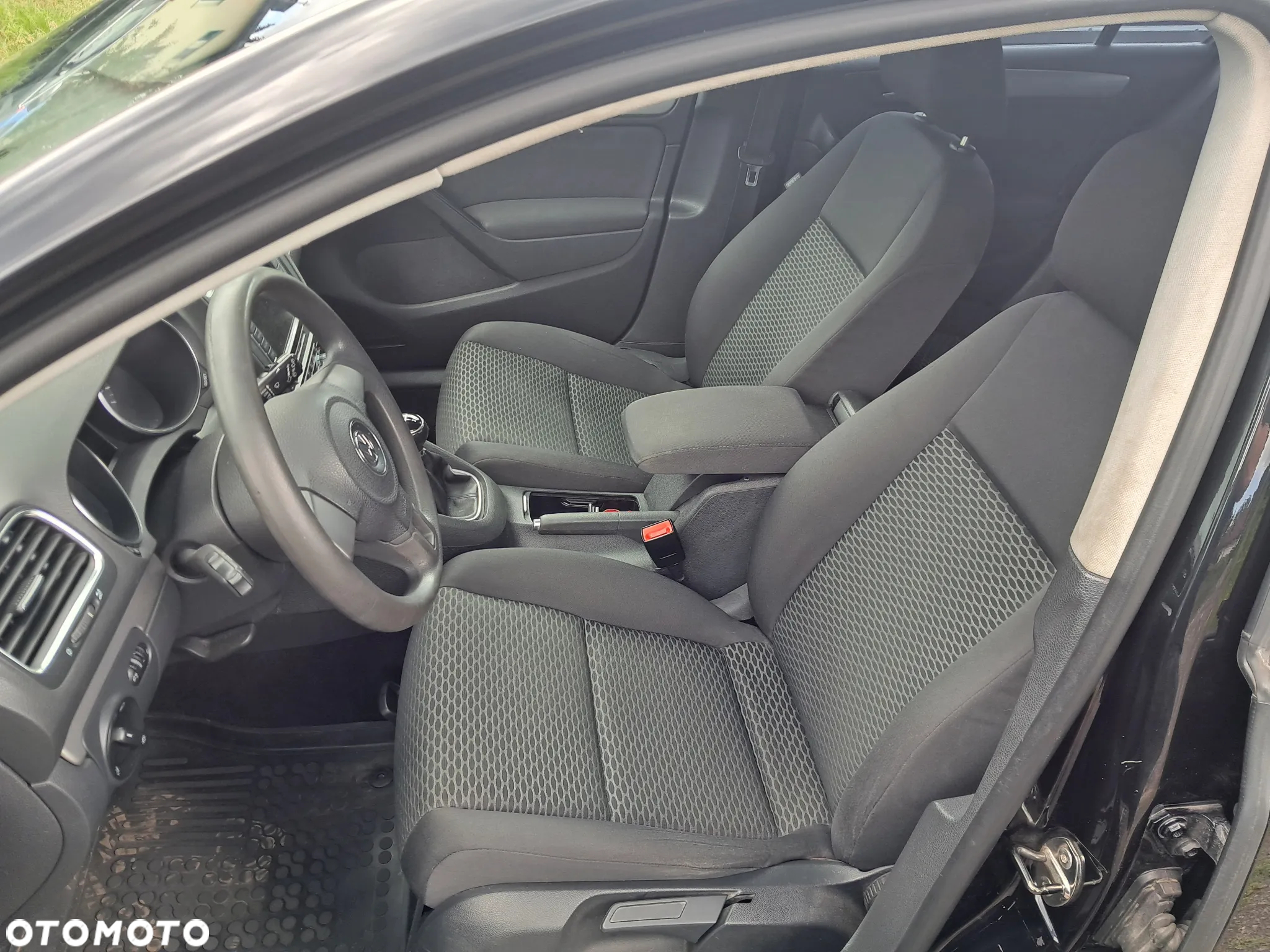 Volkswagen Golf VI 1.4 Comfortline - 9